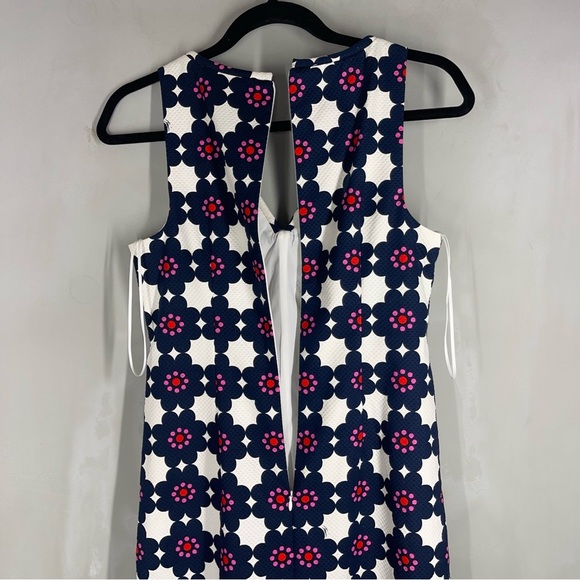 TRINA TURK Jungle Island V-Neck Shift
Dress Women Size 0, Sleeveless, - Picture 10 of 12